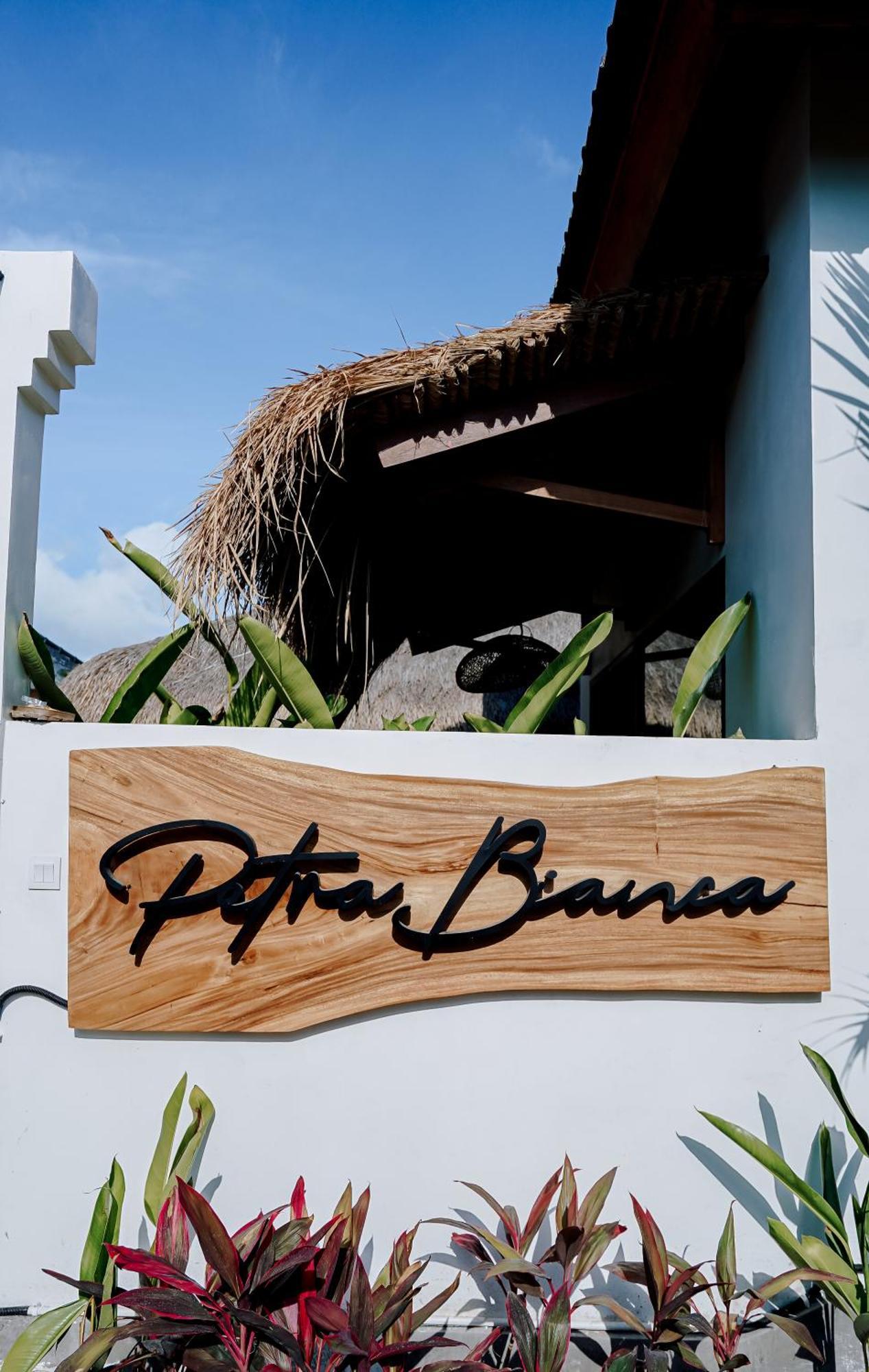 Отель Petra Bianca Uluwatu Экстерьер фото